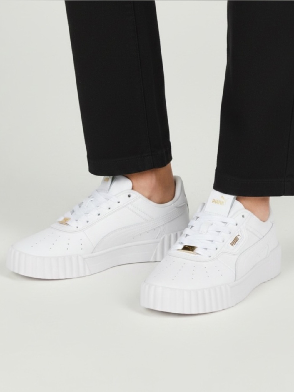 Puma Carina 3.0 Luxe Sneakers Sz 8 Women’s White Gold Comfort Shoes